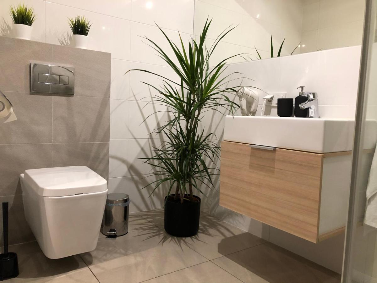 Airport Apartment Warszawa Kültér fotó